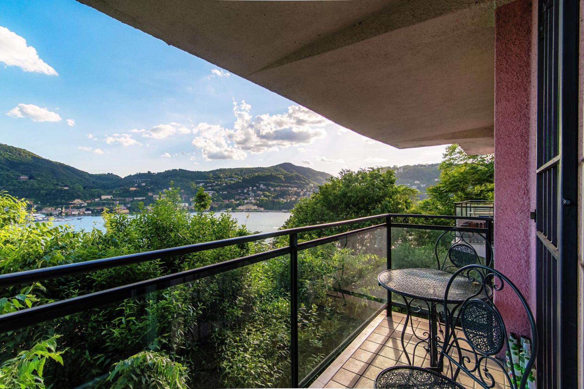 Ferienwohnung Bellavista Flat - The House Of Travelers Como Exterior foto